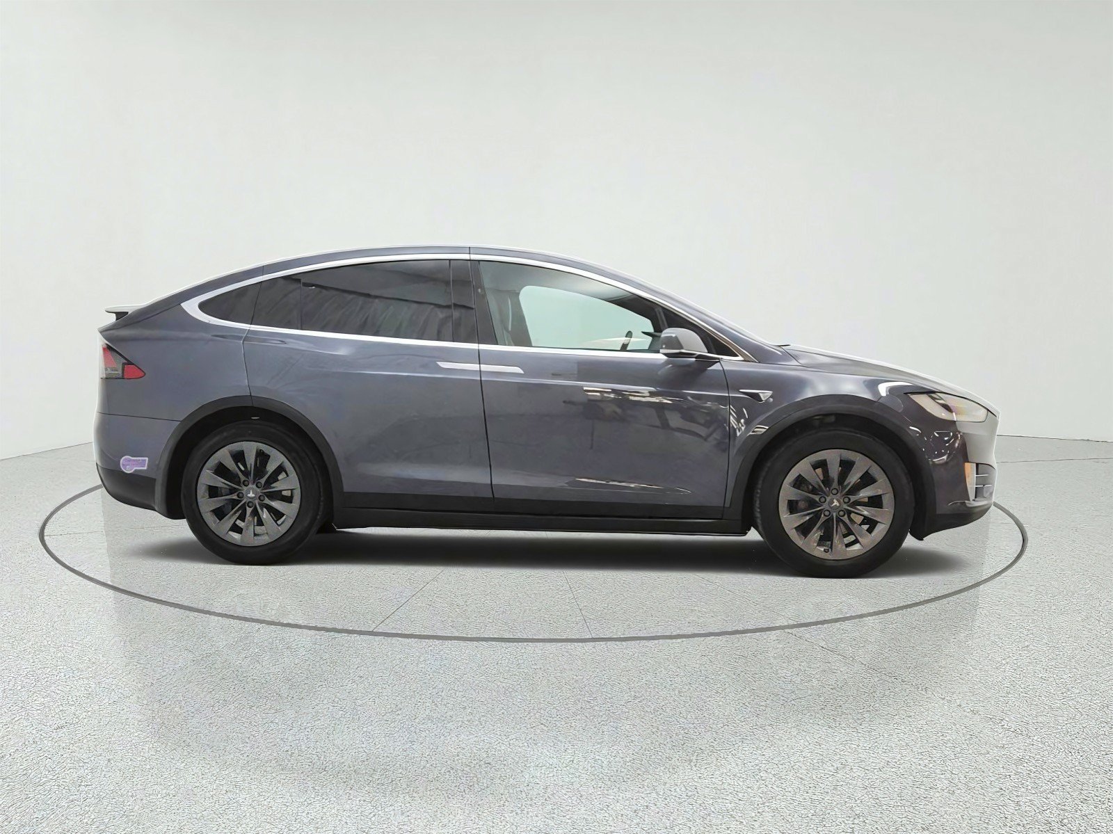 Used 2017 Tesla Model X 90D AWD/4WD image 4