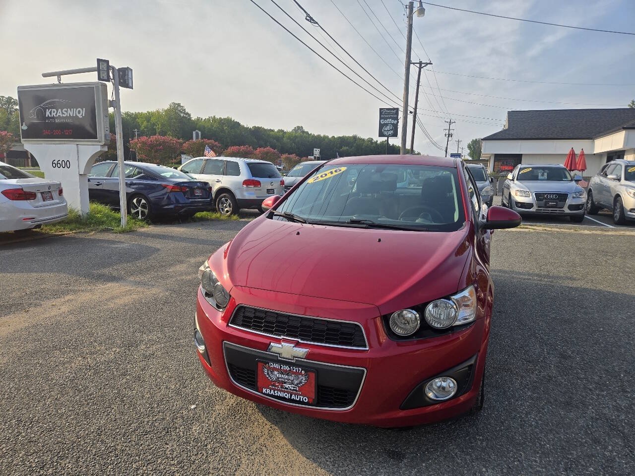 Used 2016 Chevrolet Sonic LT w/ Wheels and Fog Lamp Package FWD image 2