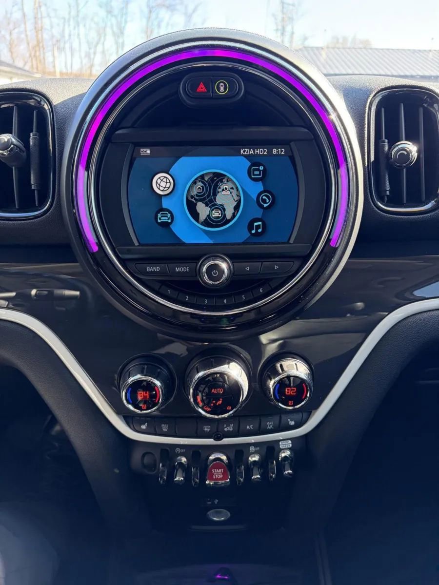 Used 2020 MINI Cooper Countryman S w/ Premium Package image 19