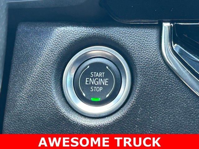 Certified 2025 Chevrolet Colorado Trail Boss AWD/4WD image 25