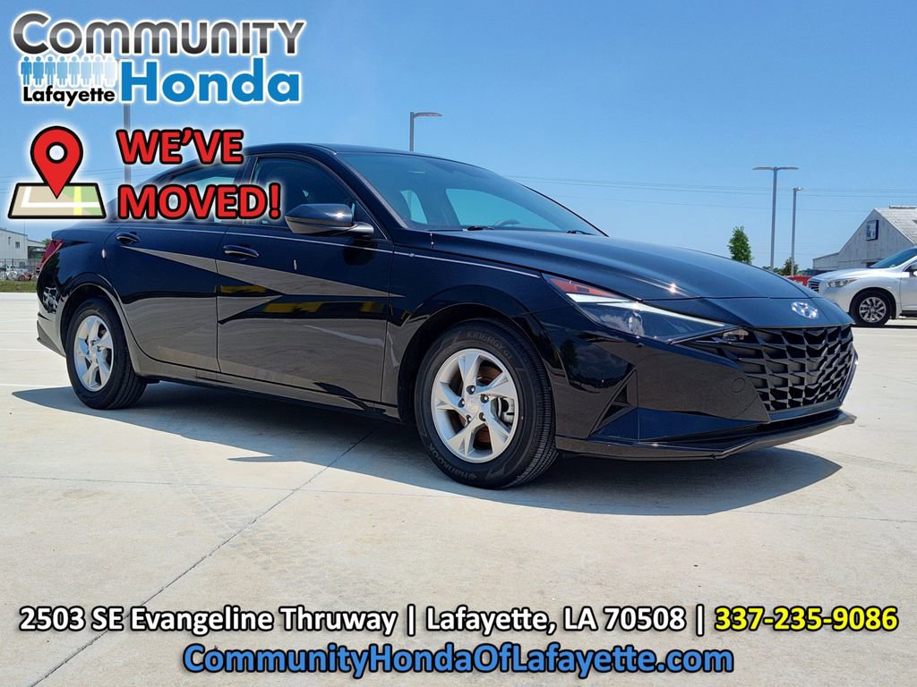 Used 2023 Hyundai Elantra SE w/ Cargo Package FWD image 13