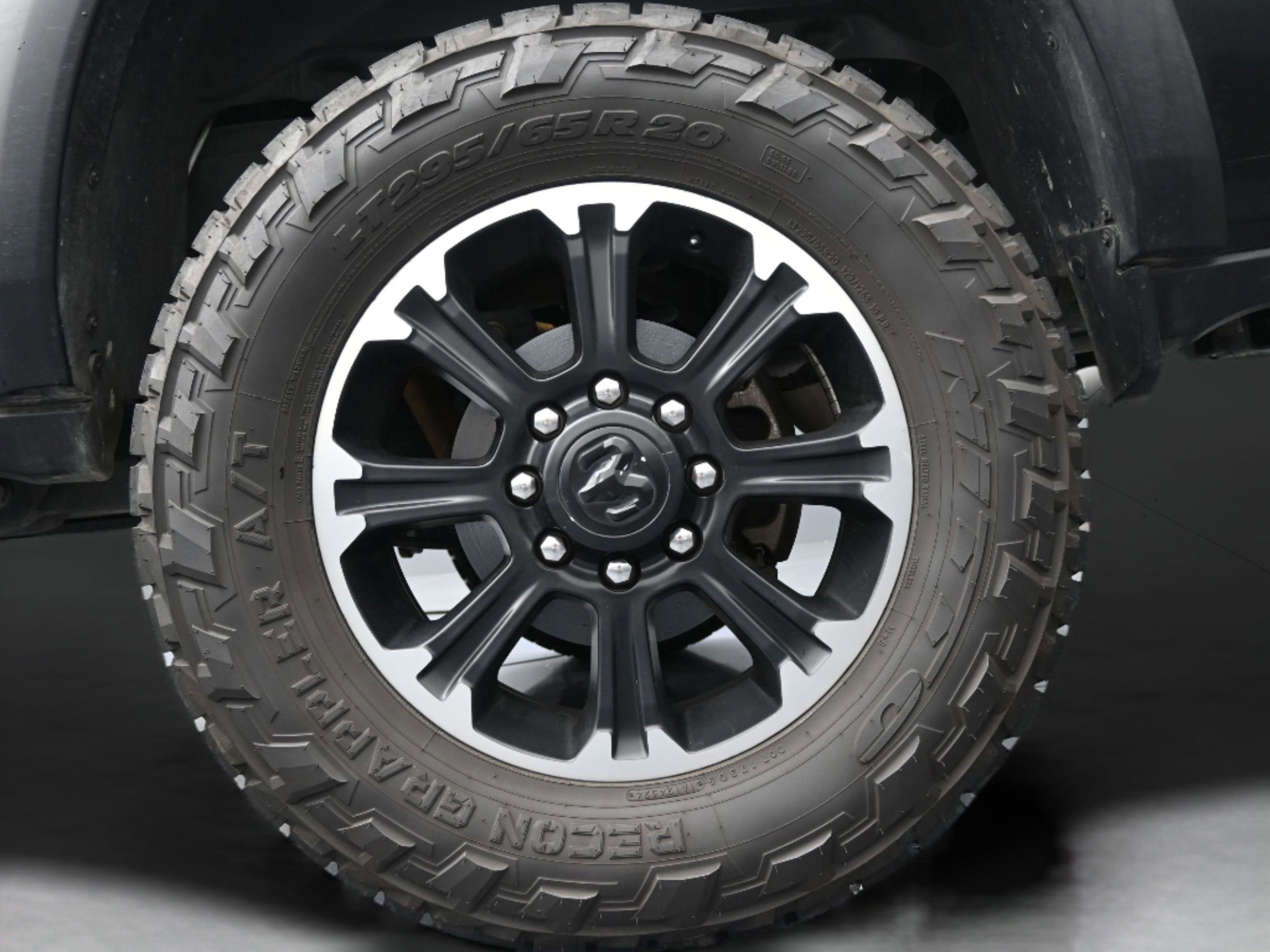 Used 2024 RAM 2500 Rebel AWD/4WD image 10