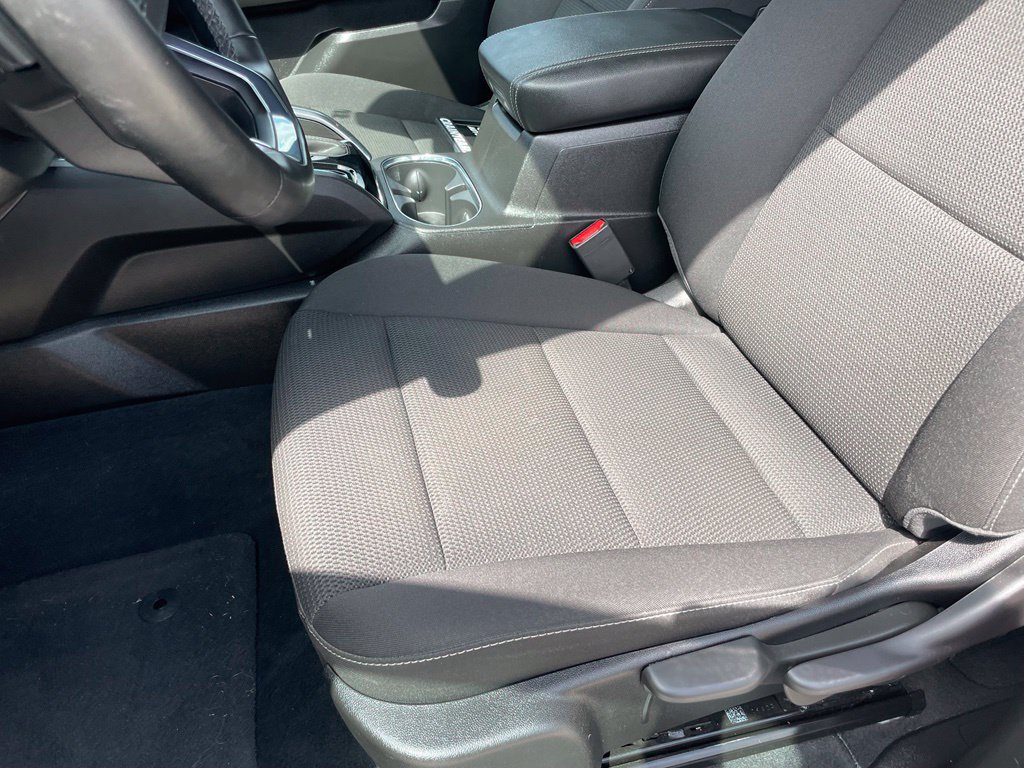 Used 2024 GMC Canyon Elevation RWD image 20