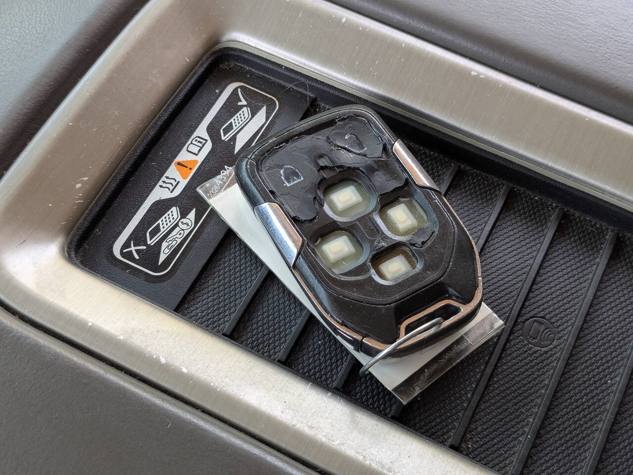 Used 2017 GMC Yukon Denali w/ Open Road Package image 35