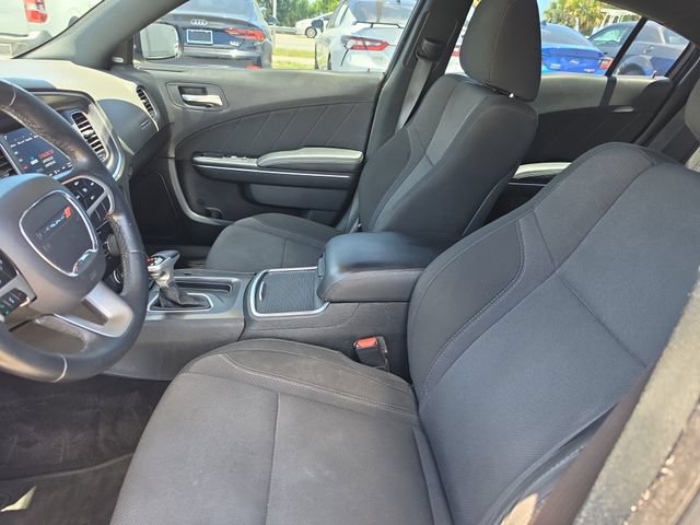 Used 2018 Dodge Charger SXT Plus RWD image 14