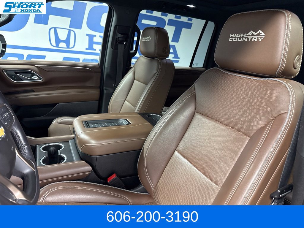 Used 2022 Chevrolet Suburban High Country AWD/4WD image 28