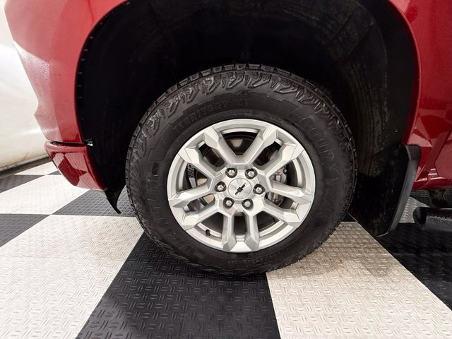 Used 2024 Chevrolet Silverado 1500 RST w/ Convenience Package II AWD/4WD image 10