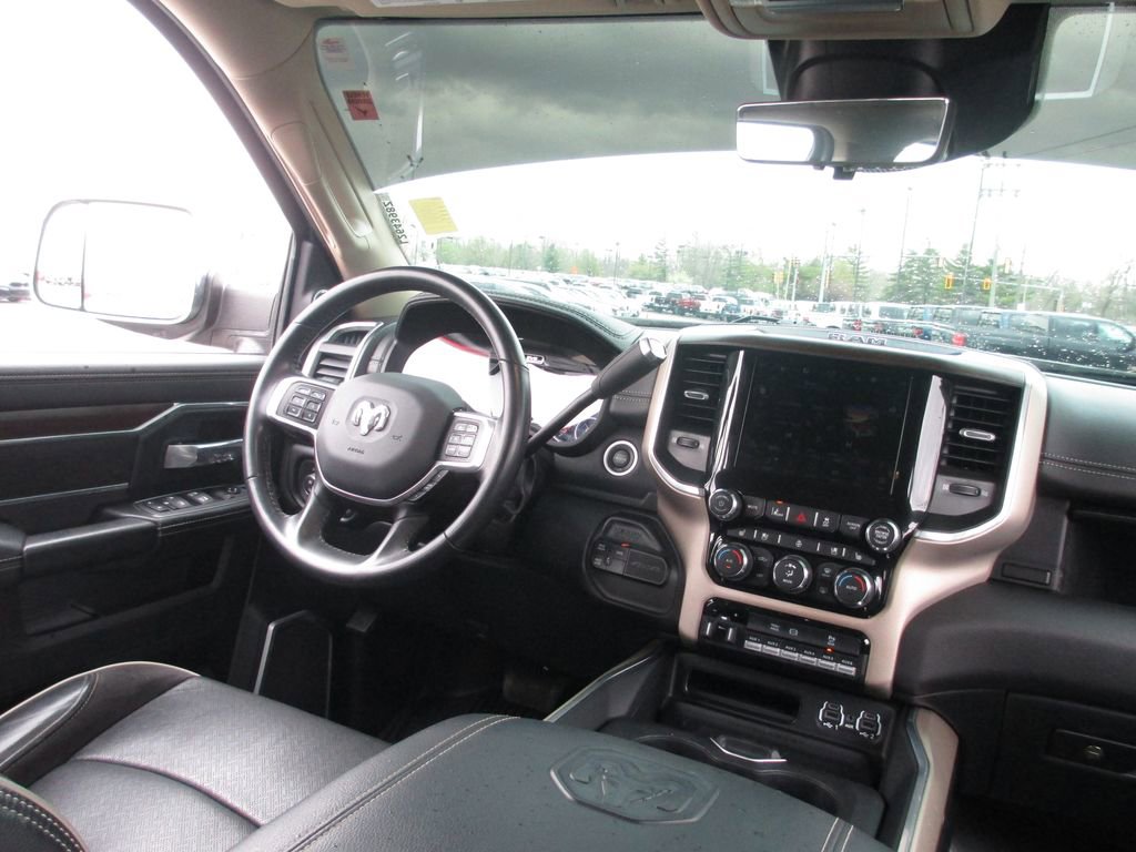 Used 2022 RAM 3500 Laramie AWD/4WD image 24