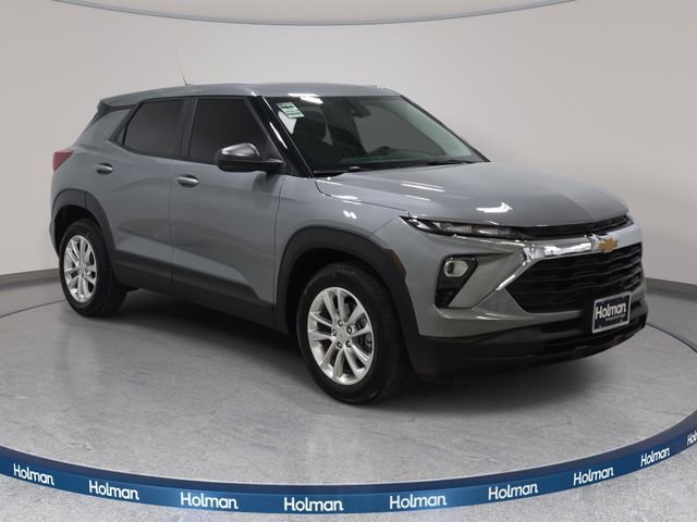 Used 2024 Chevrolet TrailBlazer LS w/ LS Confidence Package FWD image 4