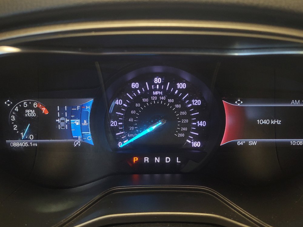 Used 2020 Ford Fusion SE FWD image 23