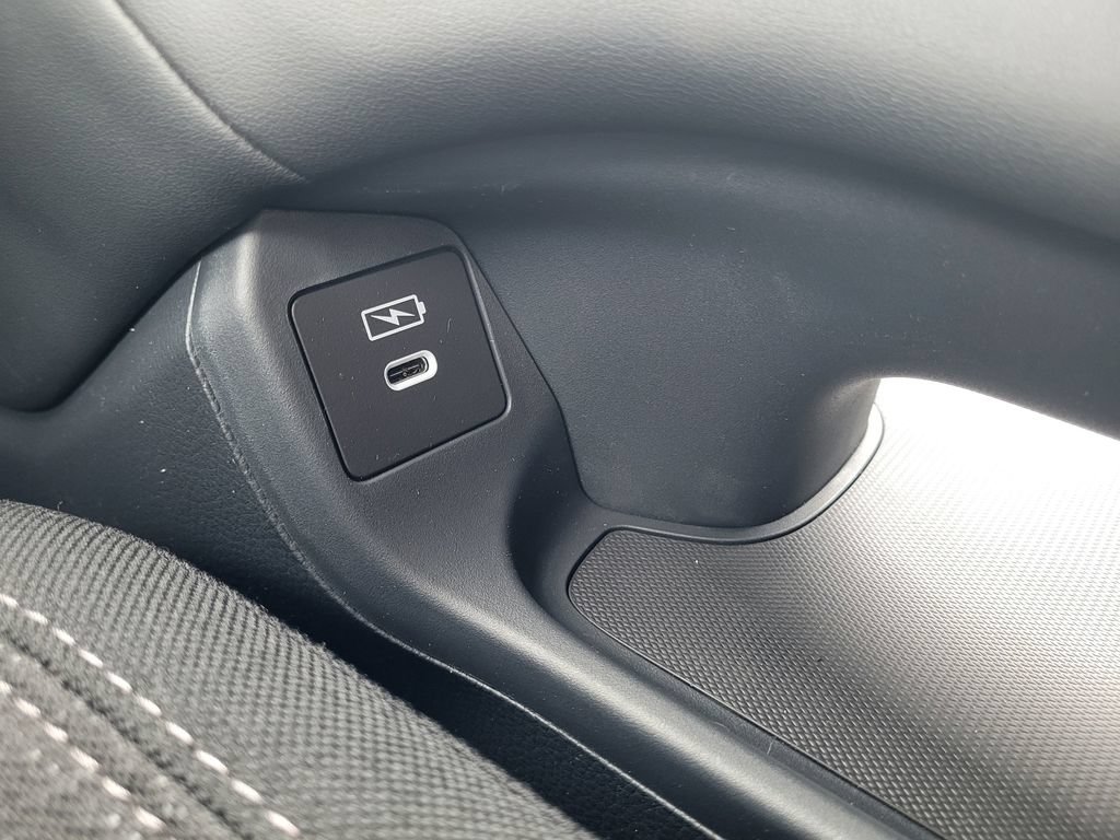 New 2027 Honda HR-V LX image 25