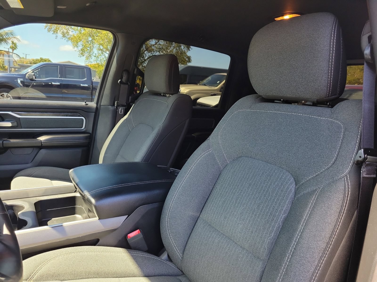 Used 2020 RAM 1500 Big Horn AWD/4WD image 12