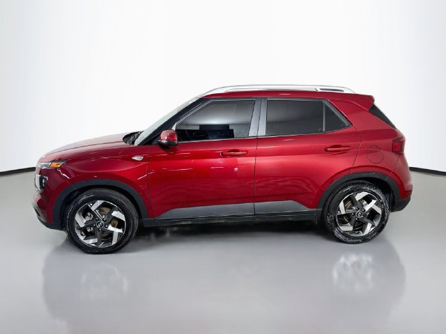 Used 2026 Hyundai Venue SEL FWD image 6