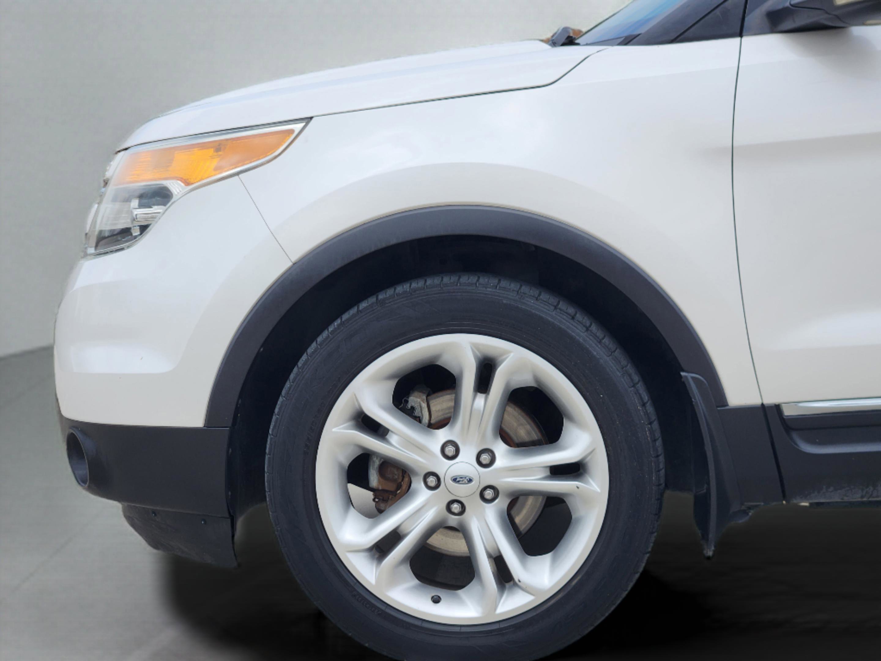 Used 2012 Ford Explorer Limited image 10