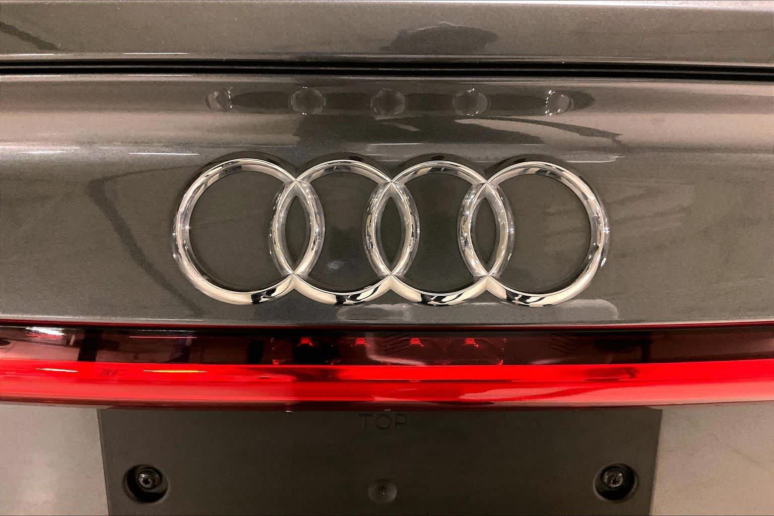 Used 2022 Audi A7 3.0T Prestige w/ S Line Package AWD/4WD image 31