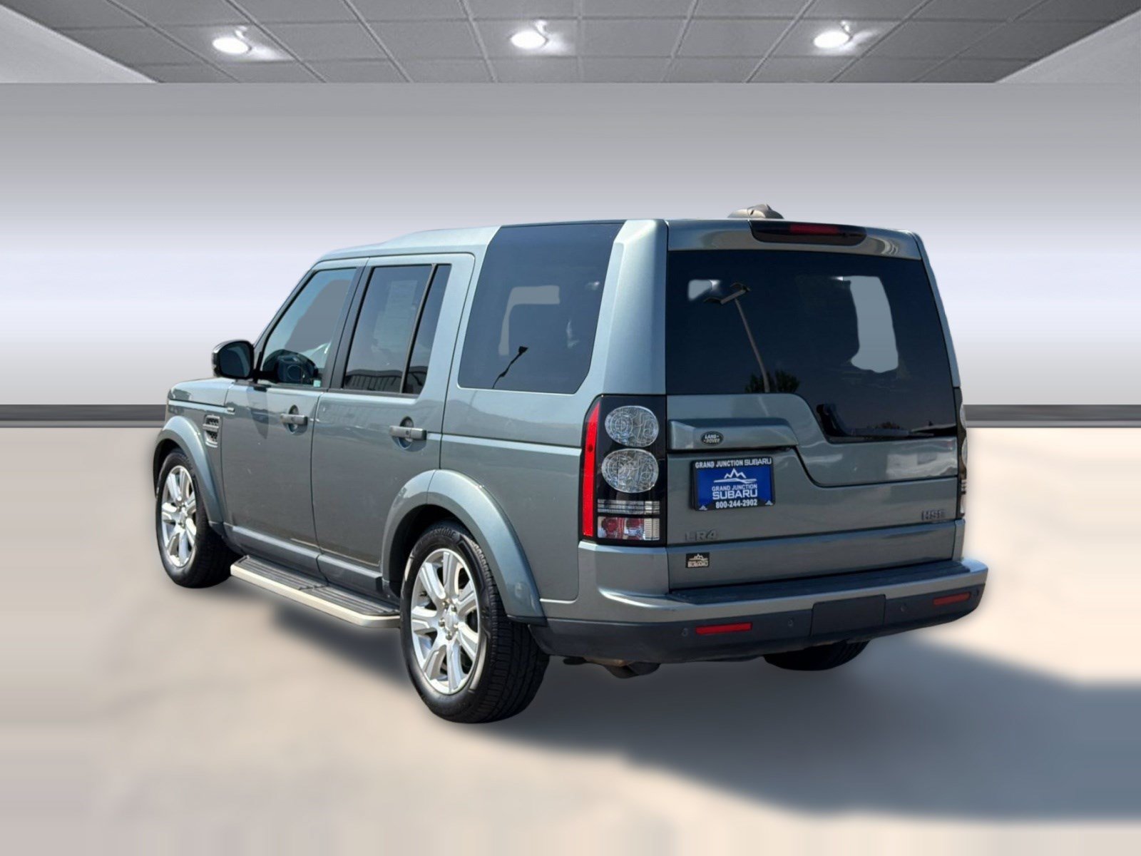 Used 2016 Land Rover LR4 HSE AWD/4WD image 3
