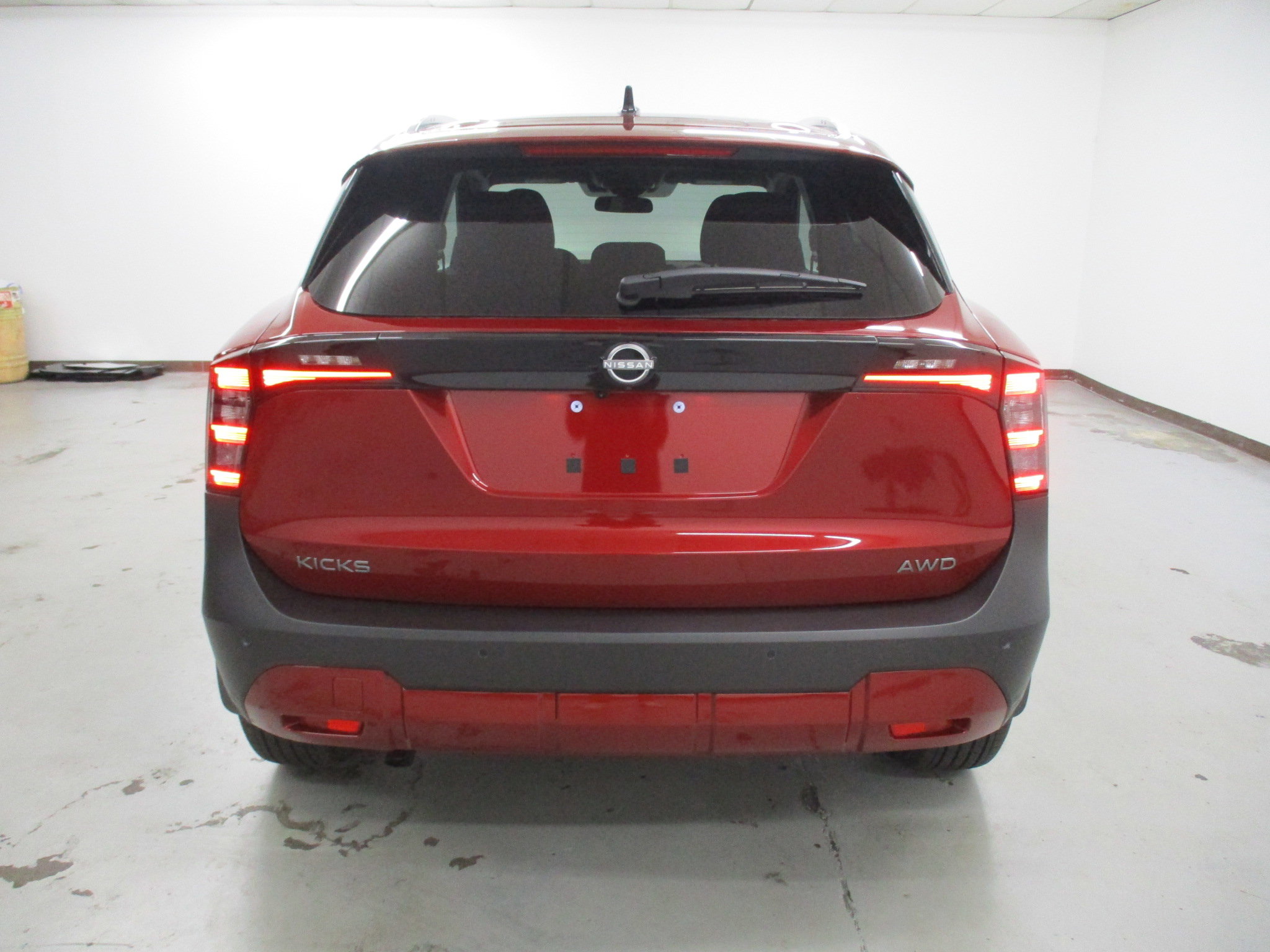 New 2026 Nissan Kicks SV image 4