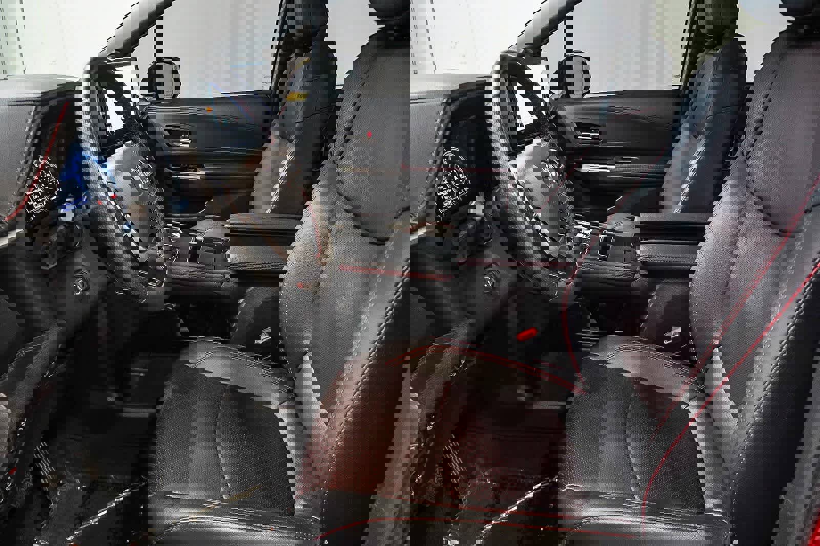 Used 2025 Toyota Sienna XSE image 20