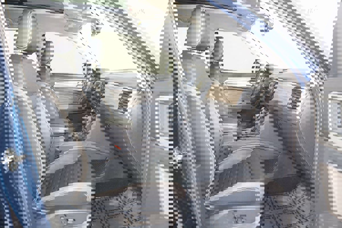 Used 2021 Volkswagen Atlas SEL Premium image 13