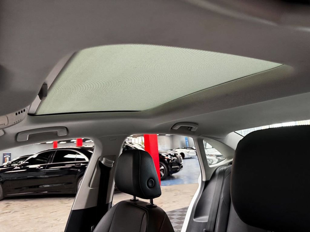 Used 2019 Volkswagen Jetta SE image 37