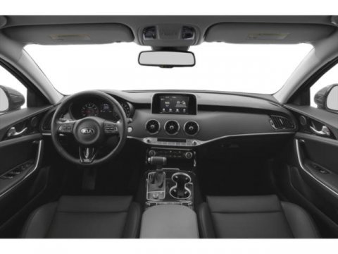 Used 2019 Kia Stinger image 11