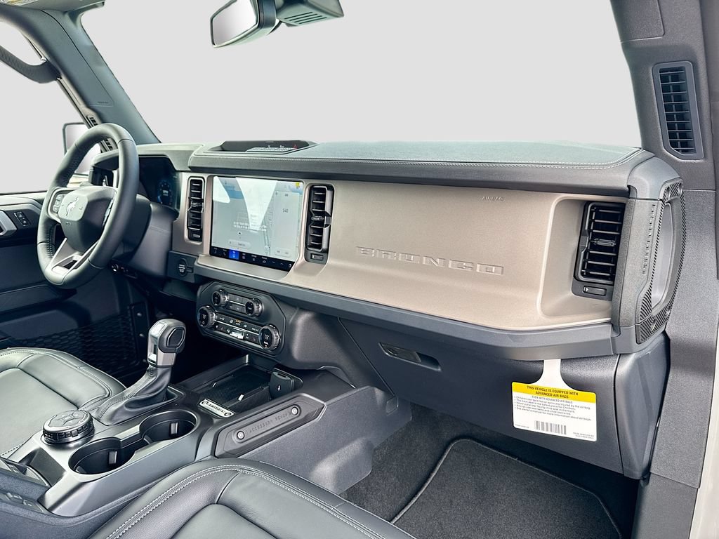 New 2026 Ford Bronco Outer Banks AWD/4WD image 32
