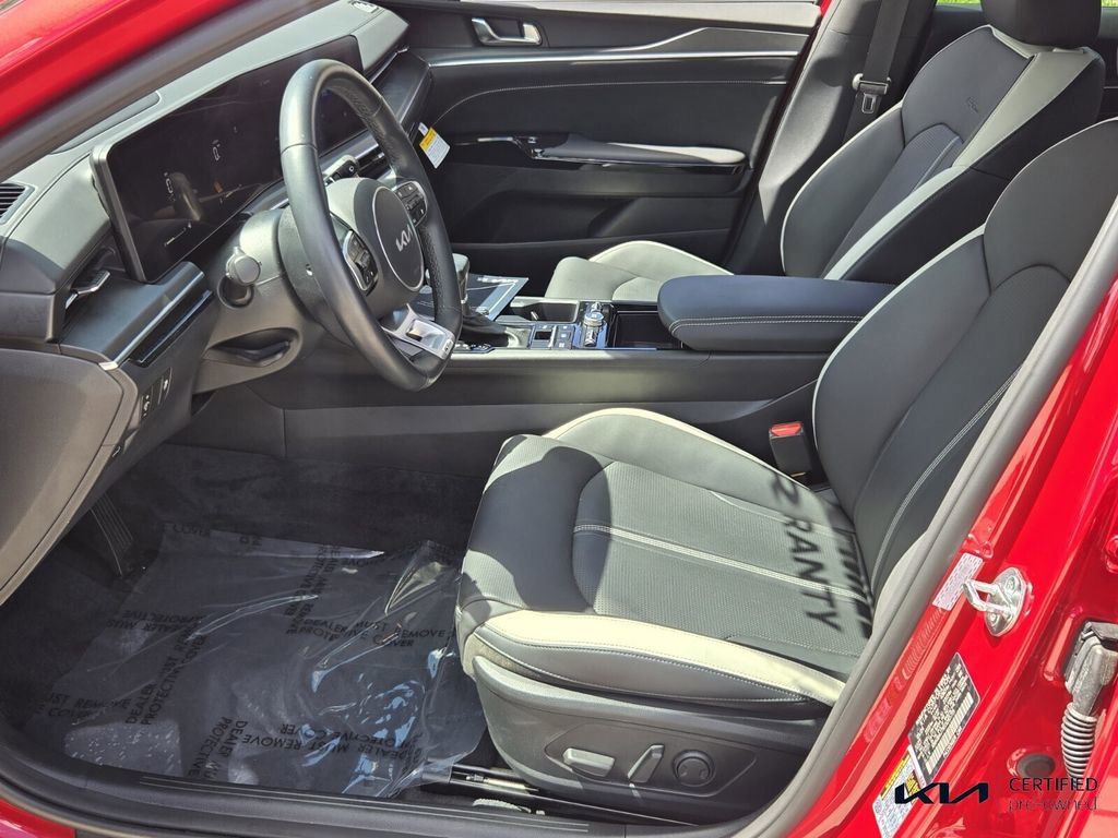 Certified 2025 Kia K5 GT-Line image 11