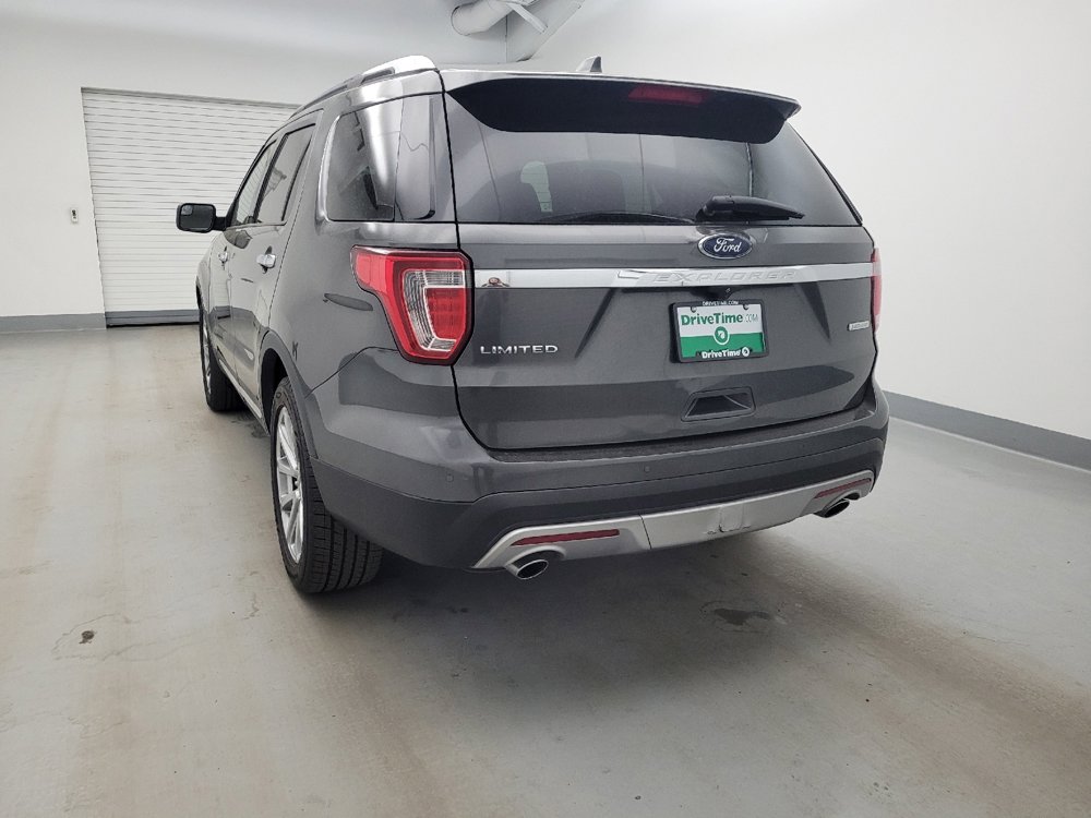 Used 2017 Ford Explorer Limited w/ Class II Trailer Tow Package FWD image 6