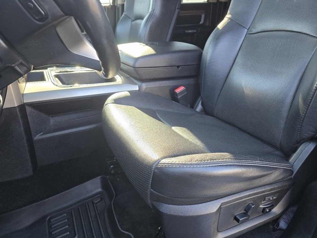 Used 2016 RAM 1500 Laramie image 20