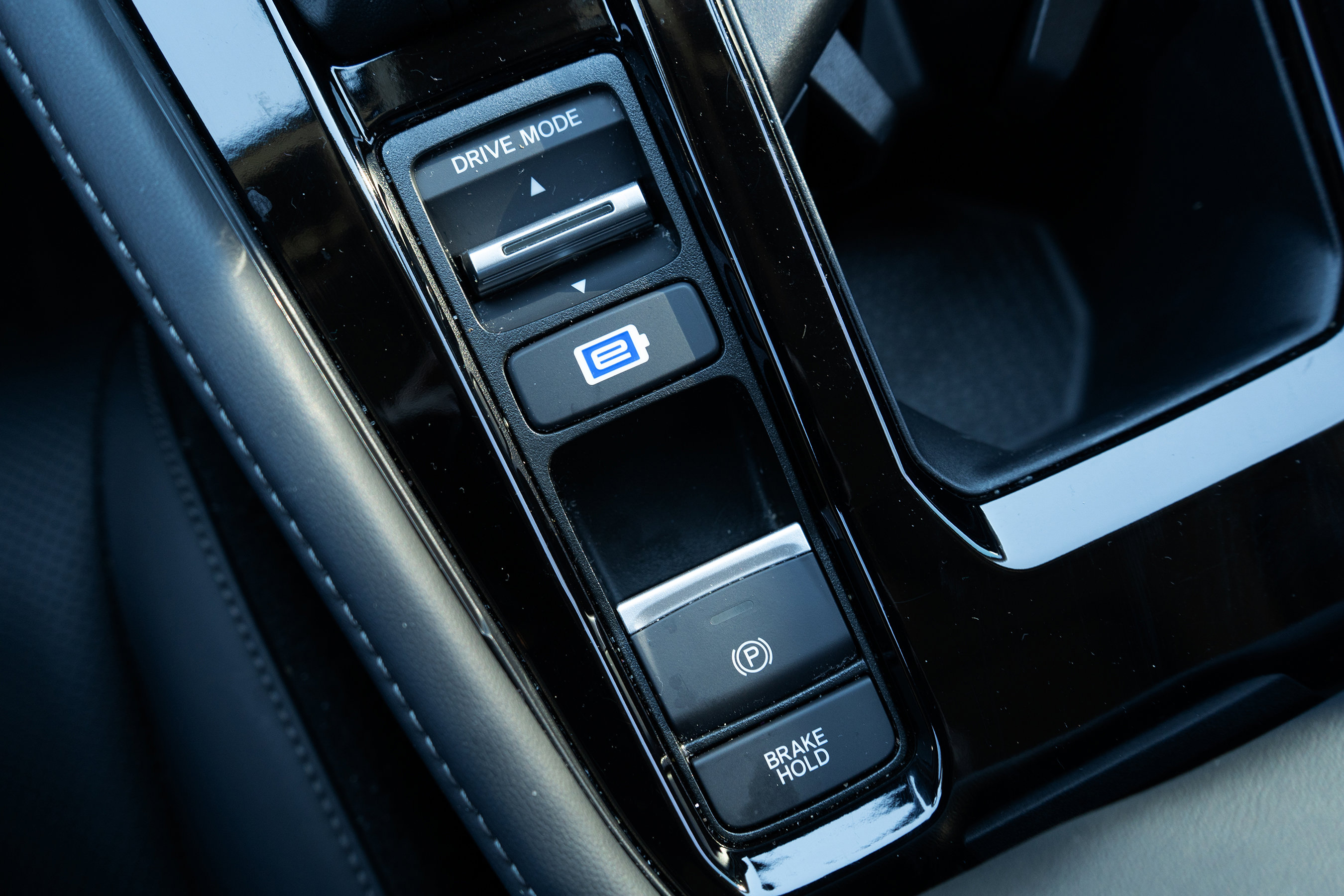 Used 2024 Honda Accord Touring image 29