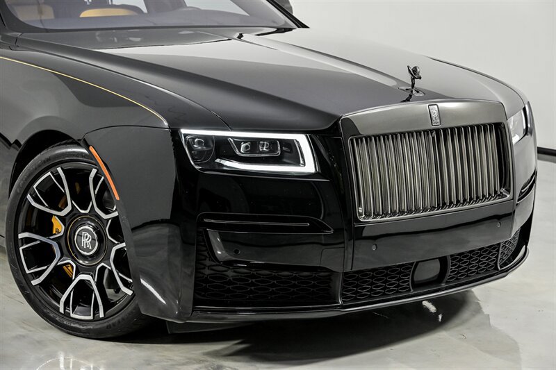 Used 2022 Rolls-Royce Ghost Black Badge AWD/4WD image 2