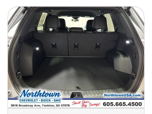 New 2026 Chevrolet Equinox LT w/ Convenience Package II AWD/4WD image 25