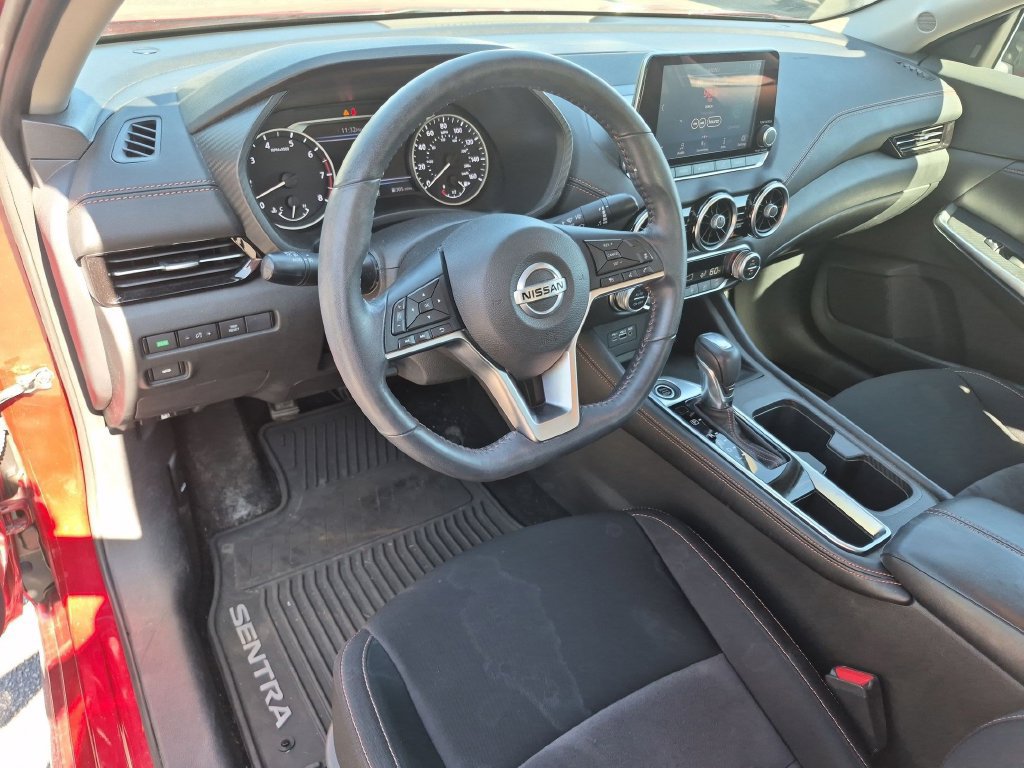 Used 2020 Nissan Sentra SR FWD image 12