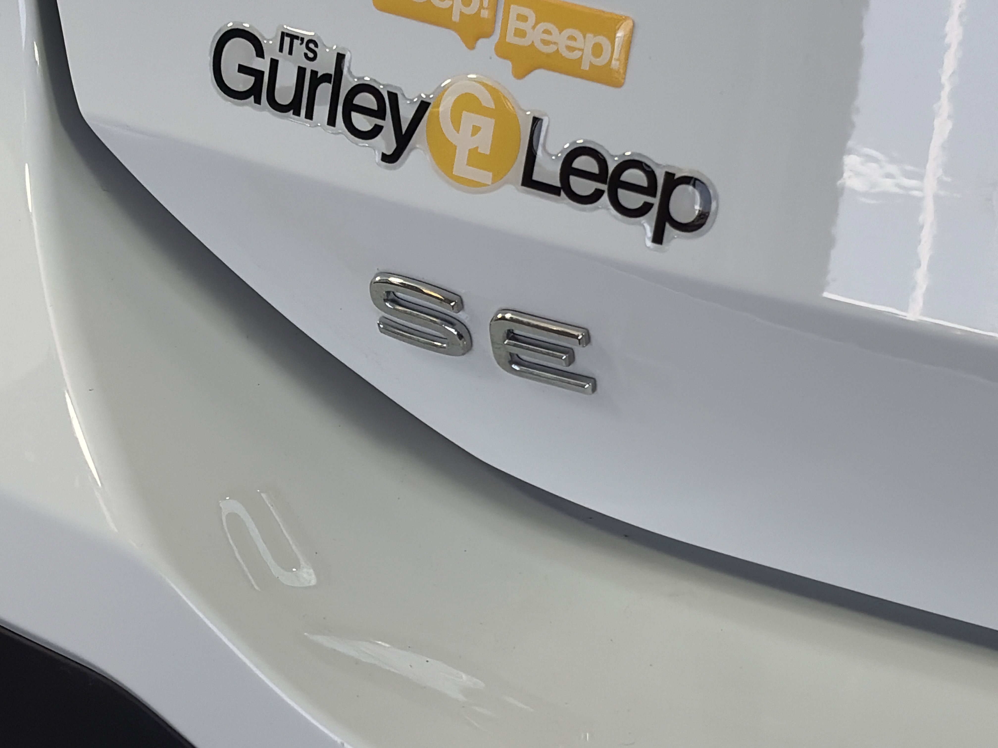 Used 2025 Volkswagen Tiguan SE image 16