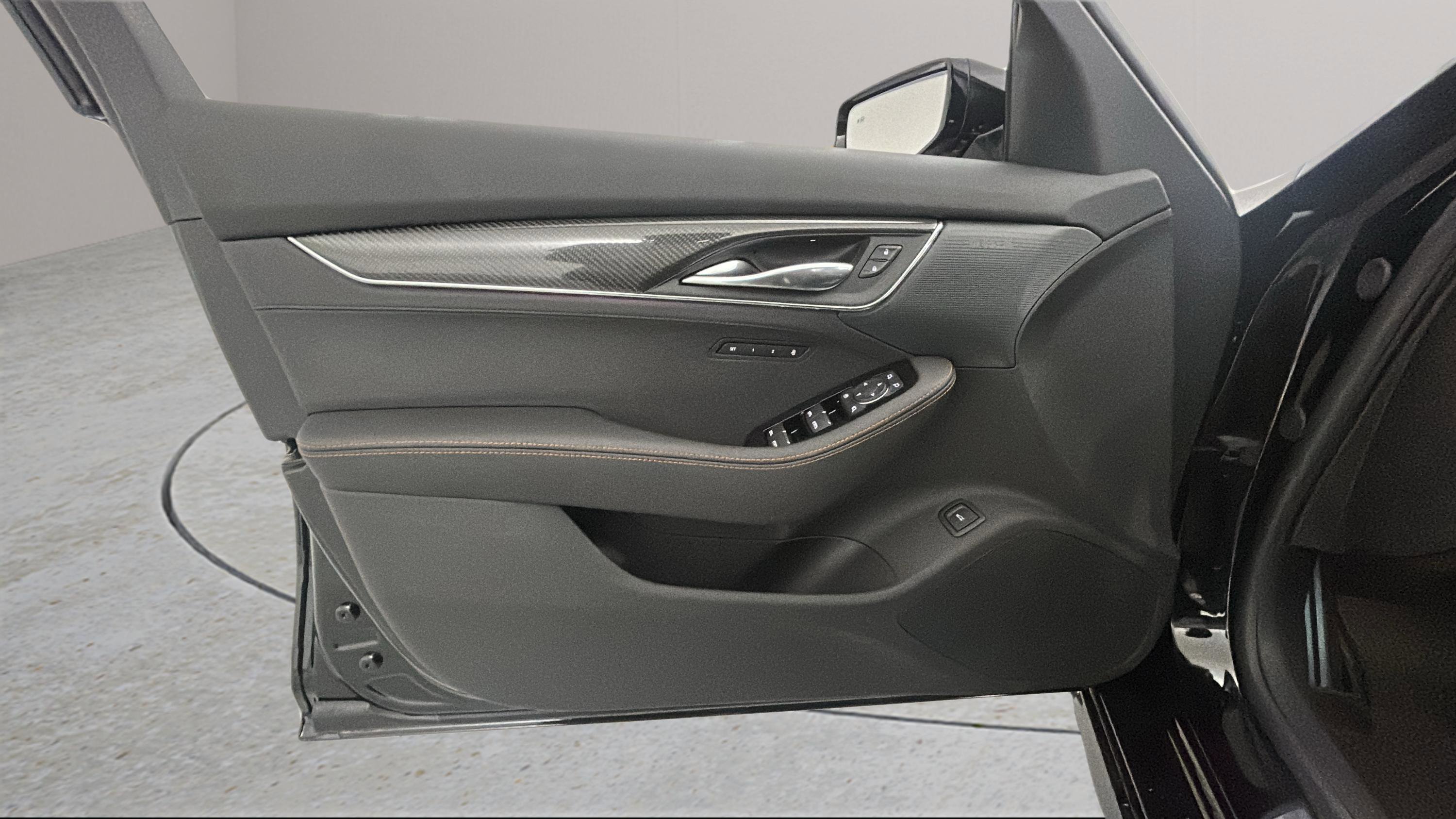 New 2025 Cadillac CT5 Sport w/ Technology Package image 17