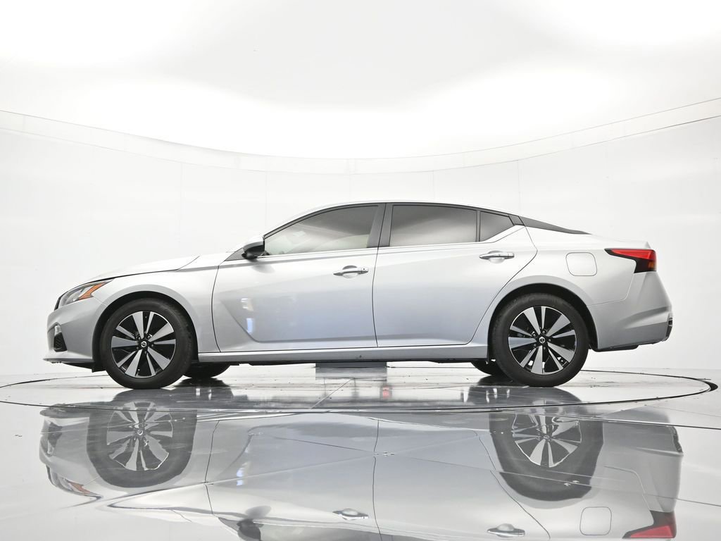 Certified 2022 Nissan Altima 2.5 SV FWD image 42
