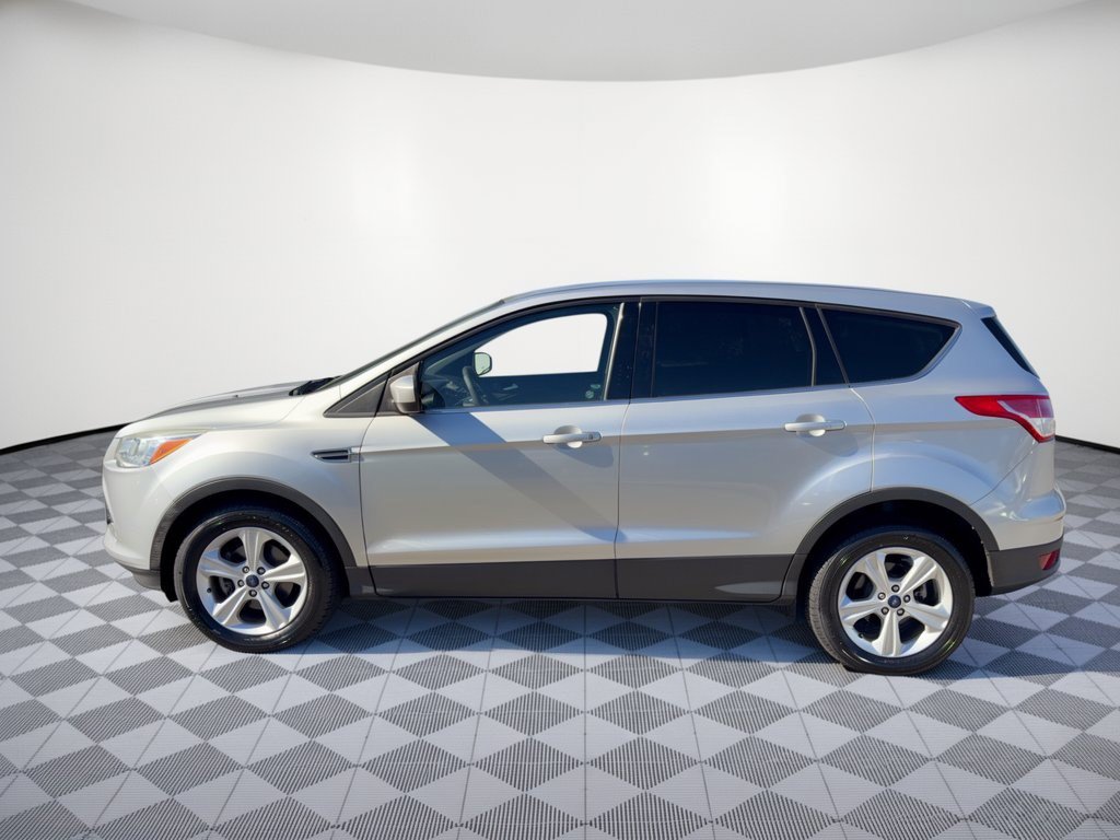 Used 2014 Ford Escape SE FWD image 2