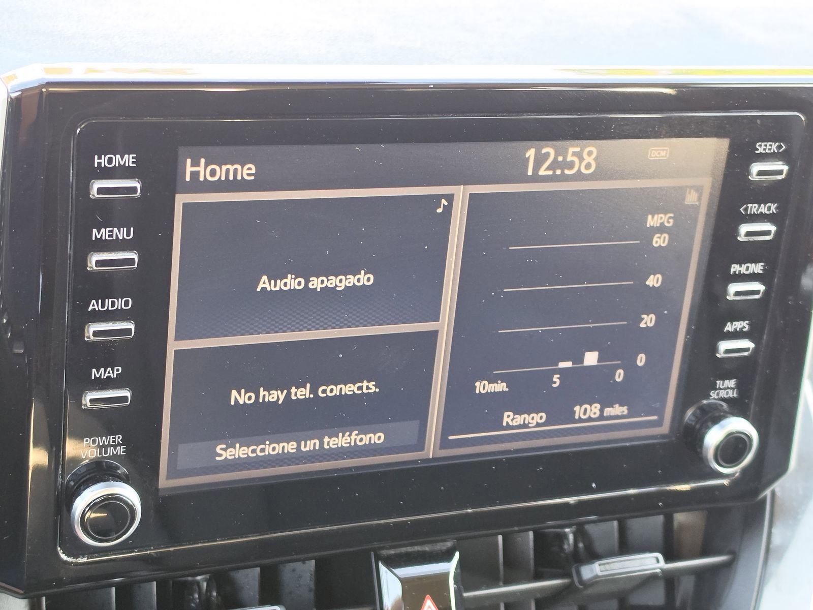 Used 2020 Toyota Corolla LE FWD image 21