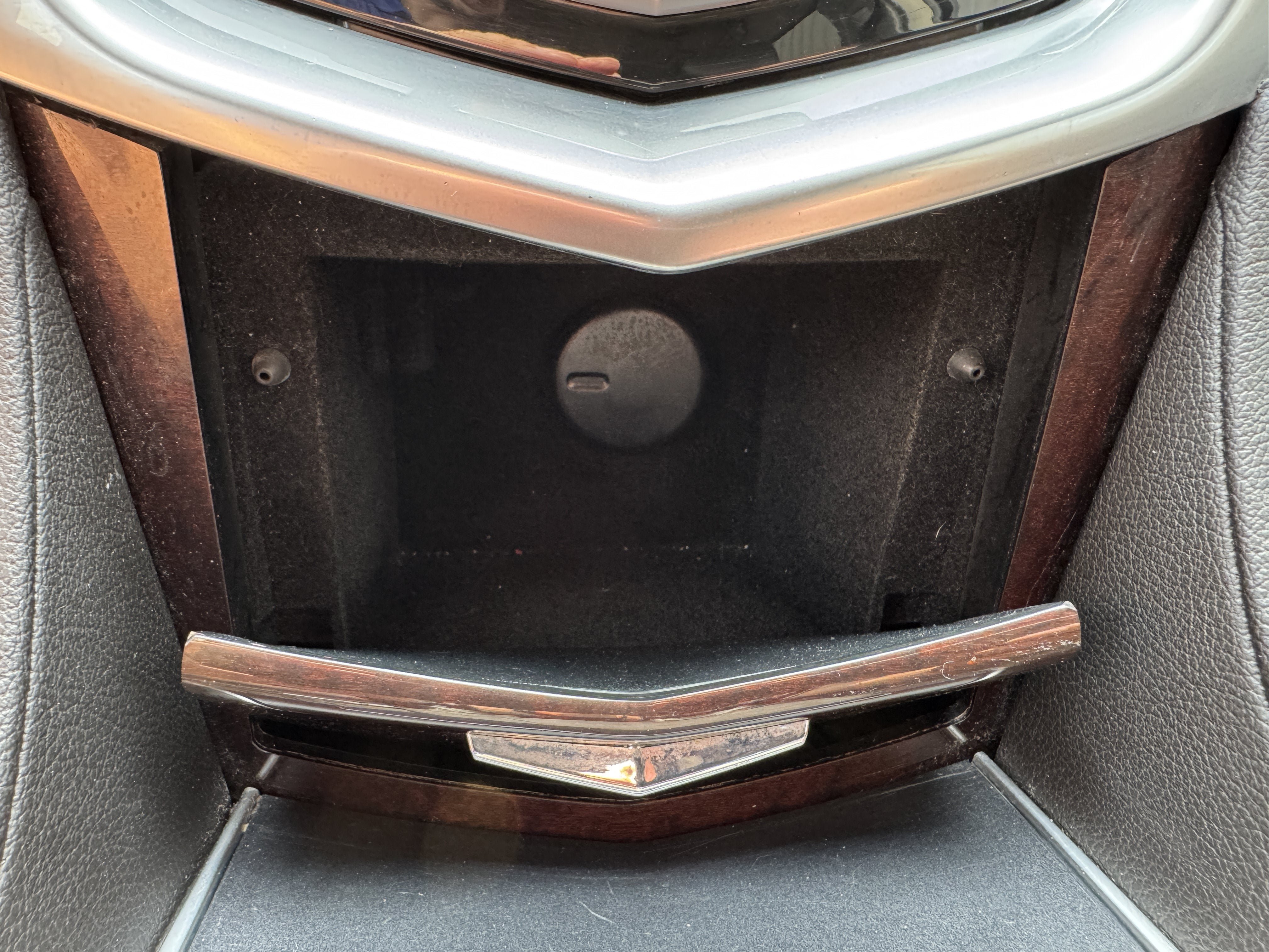 Used 2016 Cadillac SRX Luxury w/ Trailering Package AWD/4WD image 20