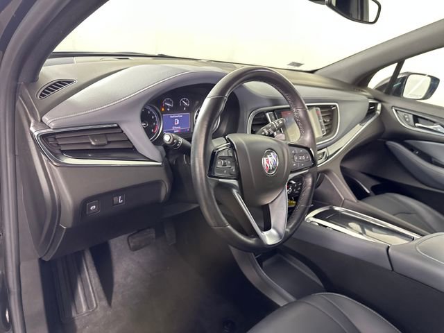 Used 2023 Buick Enclave Essence image 13
