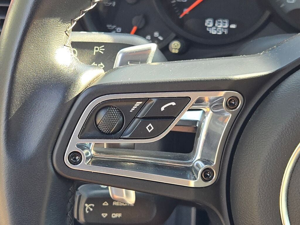 Used 2019 Porsche 911 Carrera S image 33