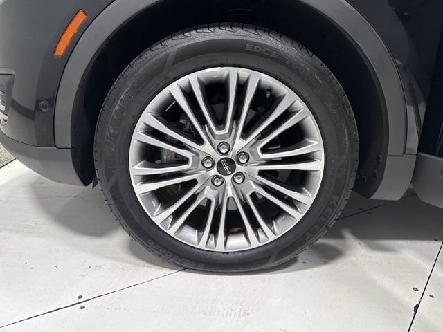 Used 2018 Lincoln MKX Reserve w/ Driver Assistance Package image 9