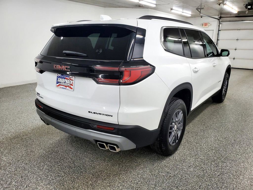 Used 2025 GMC Acadia Elevation FWD image 4