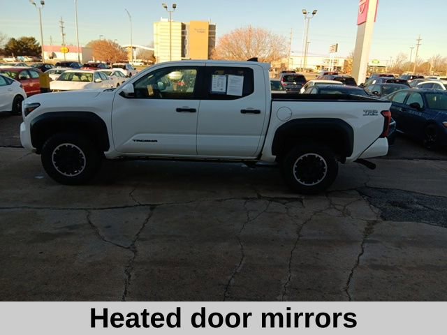 Used 2024 Toyota Tacoma 4x4 Double Cab image 7
