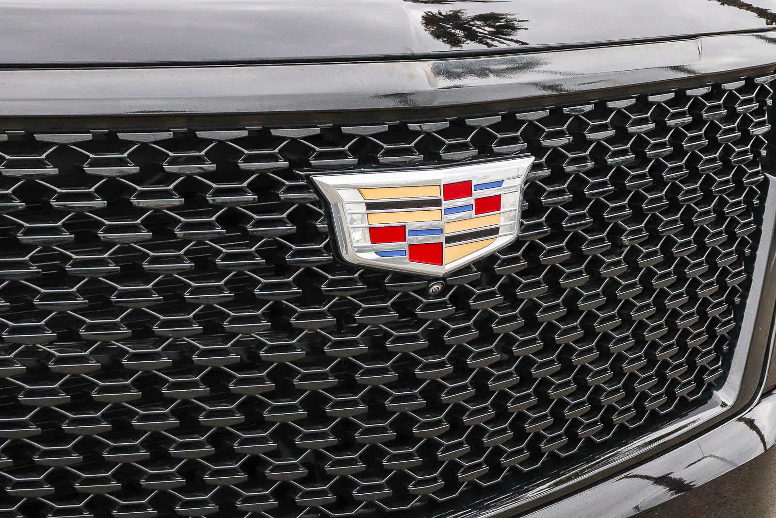 Used 2023 Cadillac Escalade Premium Luxury AWD/4WD image 6