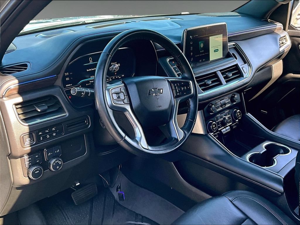 Used 2024 Chevrolet Tahoe Z71 w/ Luxury Package AWD/4WD image 8