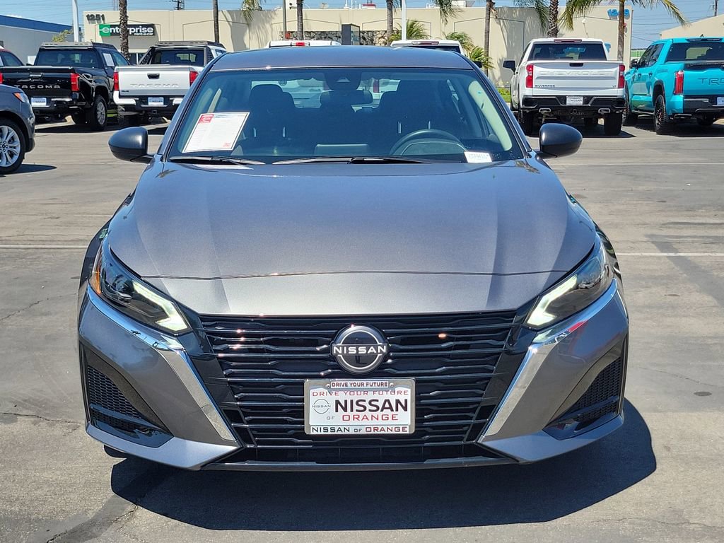 Used 2025 Nissan Altima 2.5 S FWD image 27