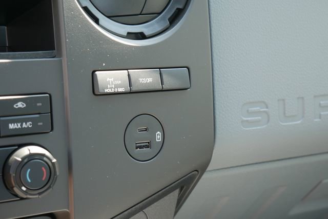 New 2027 Ford F750 2WD Regular Cab Super Duty image 19
