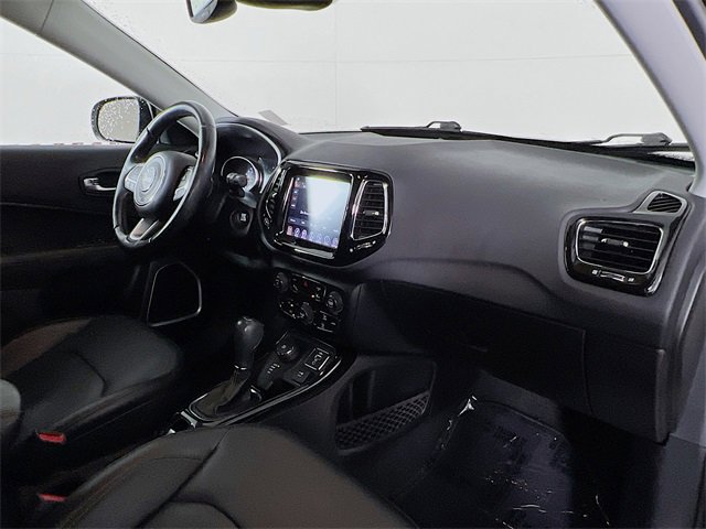 Used 2021 Jeep Compass Limited image 37
