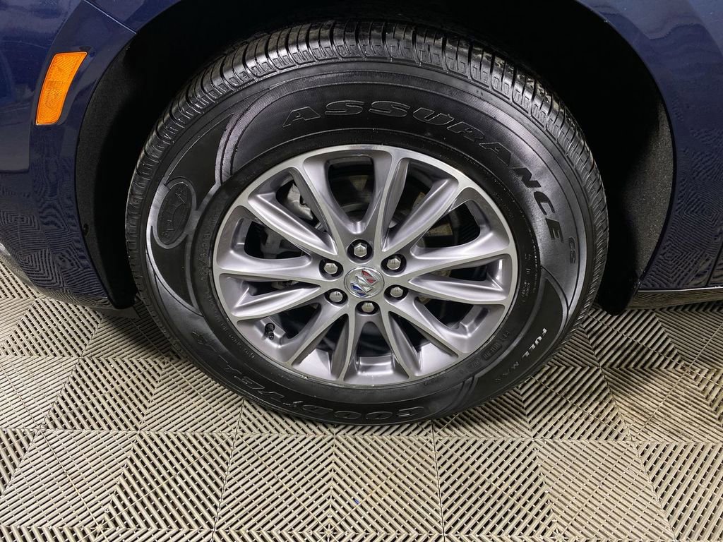 Used 2023 Buick Enclave Essence w/ Trailering Package, 5000 lbs. image 10